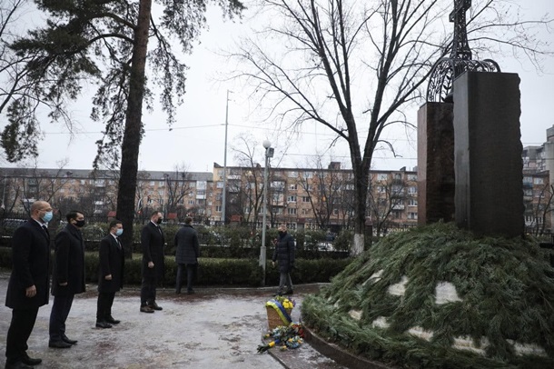 14 грудня — День ліквідаторів аварії ЧАЕС, очільники країни вшанували пам'ять загиблих