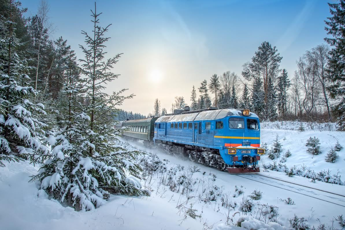 УЗ назначила на зимние праздники дополнительные поезда и остановки
