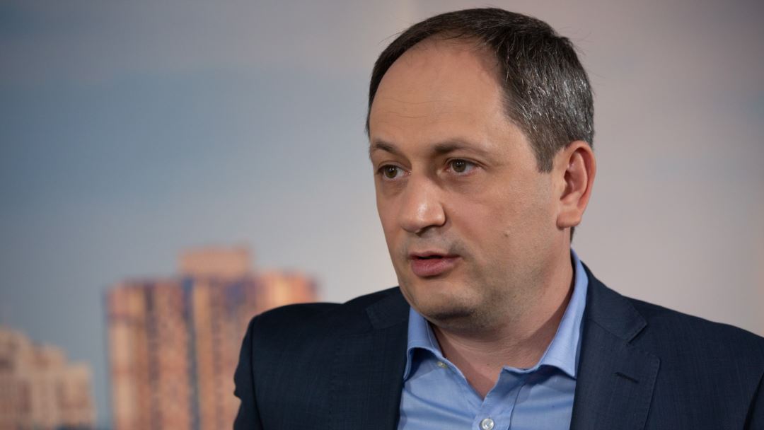 Зеленський повторив помилку Порошенка, сказавши, що конфлікт на Донбасі швидко вирішиться — Черниш