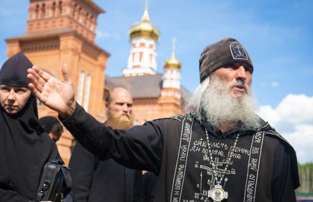 У Росії ОМОН узяв штурмом Середньоуральський жіночий монастир