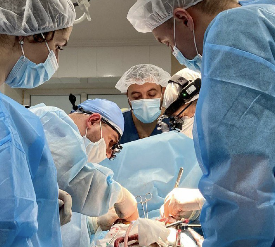 Во Львове успешно провели четвертую операцию по трансплантации сердца — Садовой
