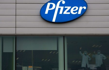 Pfizer подала документи на термінове схвалення вакцини від COVID-19 в Індії