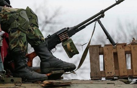 Бойовики на Донбасі стріляли поблизу Старогнатівки