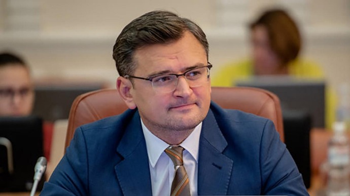 Украине необходимо двойное гражданство, но не с государством-агрессором — Кулеба