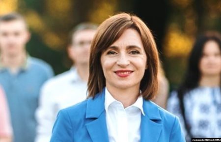 Президентка Молдови зажадала відставки уряду