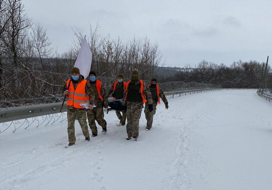 В Украину из ОРДЛО вернули тело бойца ВСУ, который ранее самовольно перешел на сторону противника