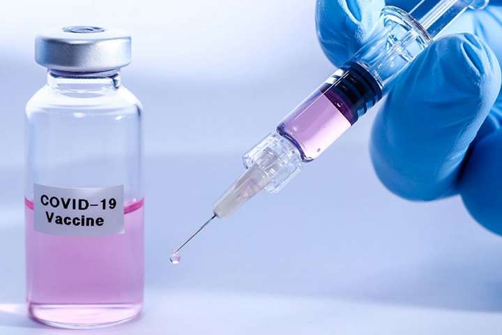 Первая партия вакцины от COVID-19 может появиться в Украине уже в январе — Кузин