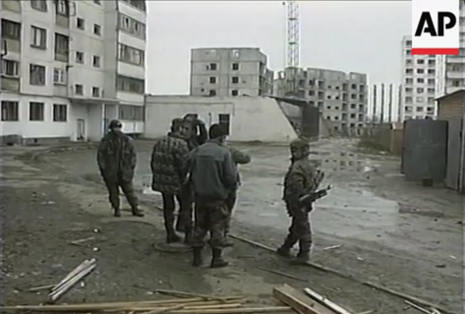 Суд РФ заборонив чотири матеріали Associated Press про війну в Чечні