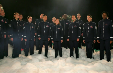 Військовий оркестр США привітав Україну зі святами і виконав «Щедрика» (відео)