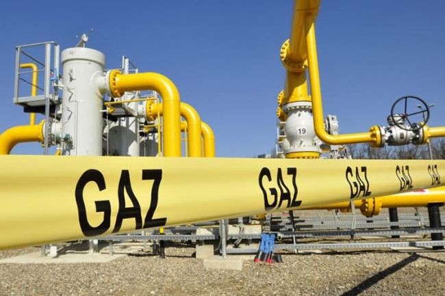 Тарифи на газ і енергетику в Україні визначає жадібність олігархів — Сергій Дяченко