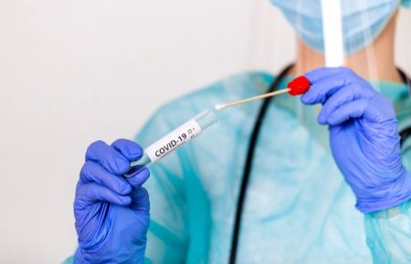 Чутливість тесту на антиген менша, ніж ПЛР — Мироненко