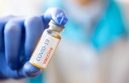 Когда вакцину Sinovac зарегистрируют в Украине и почему выбрали именно ее?