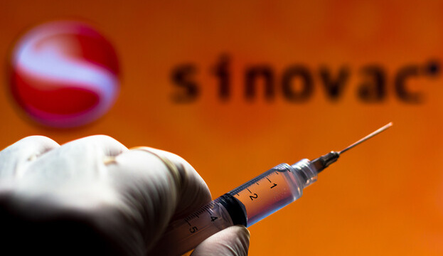 Технология, по которой изготавливают вакцину Sinovaс, наиболее безопасная — представитель компании «Лекхим» в Украине