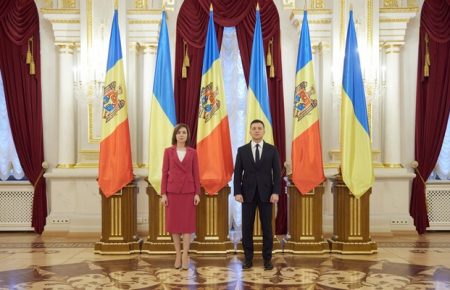Зеленський обговорив з президенткою Молдови співпрацю у сфері енергетики
