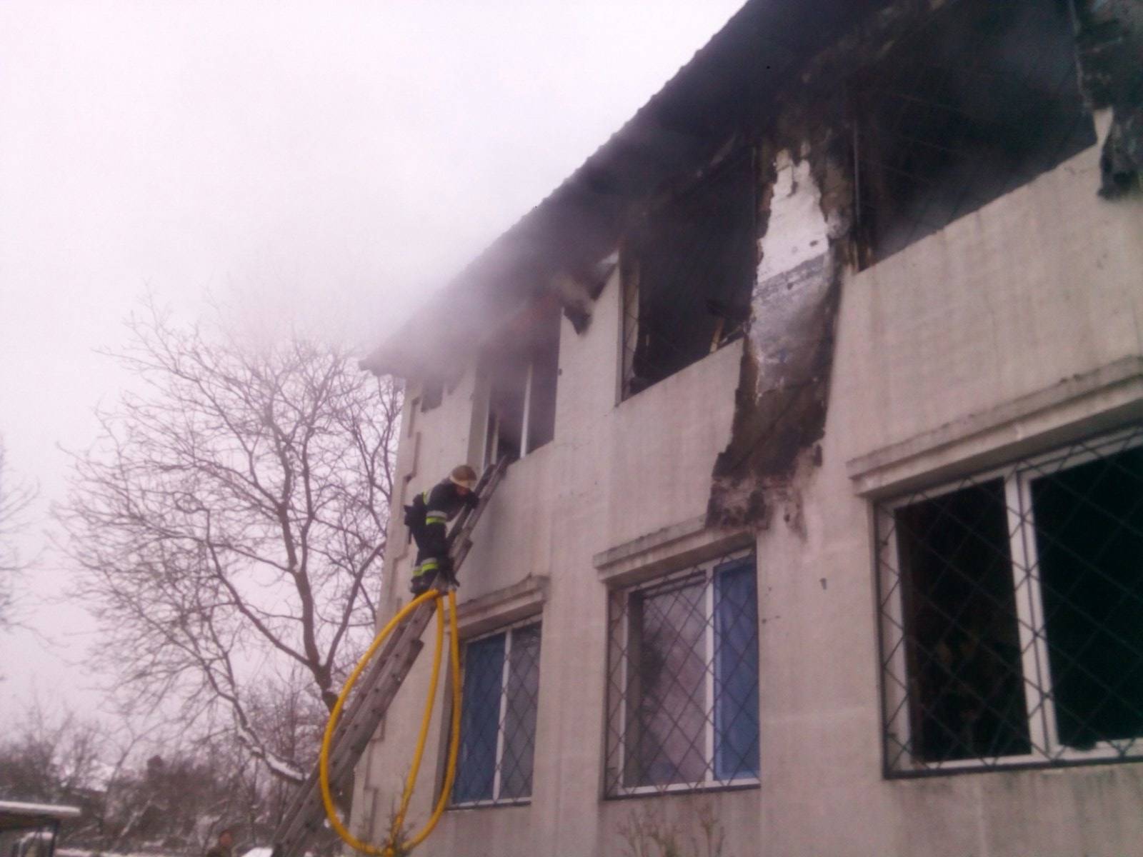 Пожар в Харькове ликвидировали, Шмыгаль созвал срочное заседание правительства