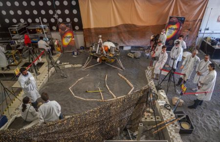 NASA вирішило відмовитися від спроб пробурити ґрунт на Марсі