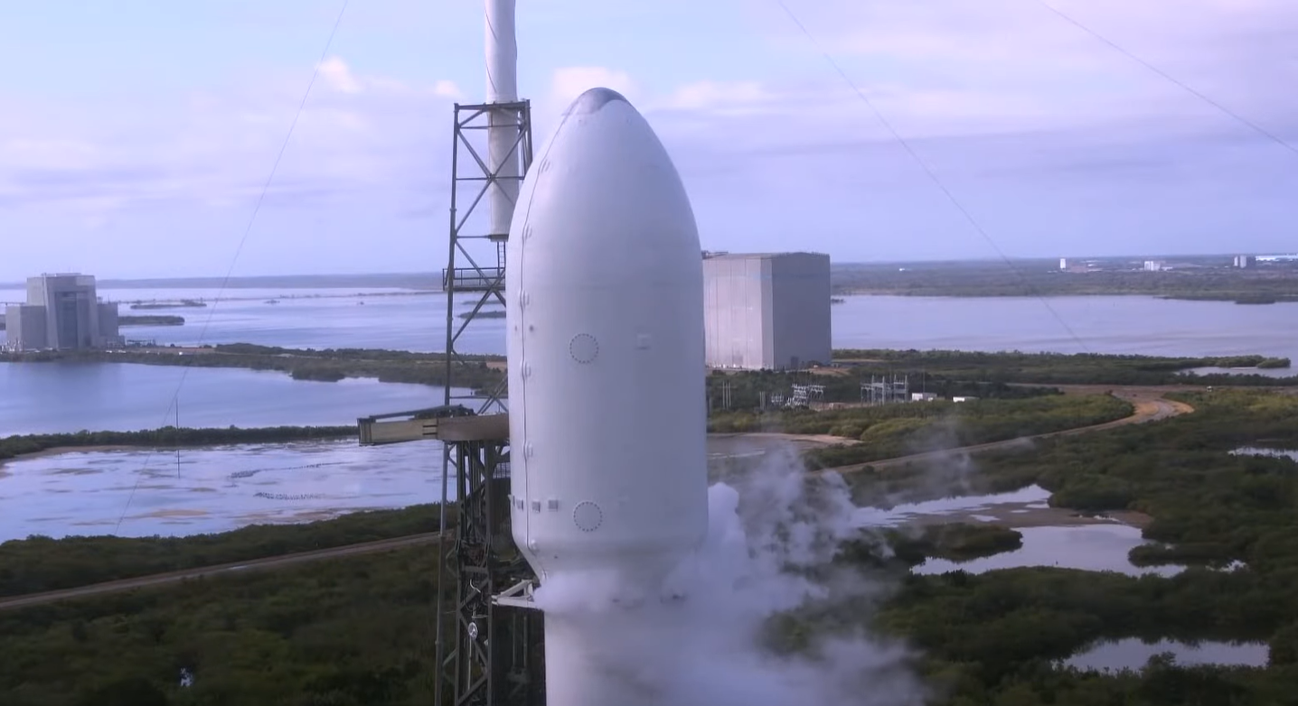 SpaceX запустила ракету з 143 супутниками: це наймасовіший запуск в історії