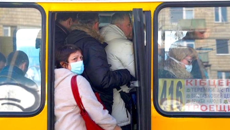У Києві за добу виявили 731 новий випадок COVID-19