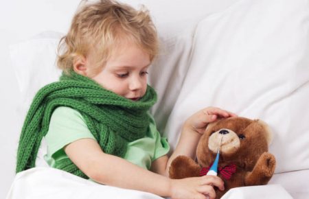 Лікування COVID-19 у дітей вдома не відрізняється від лікування інших вірусних інфекцій — педіатриня