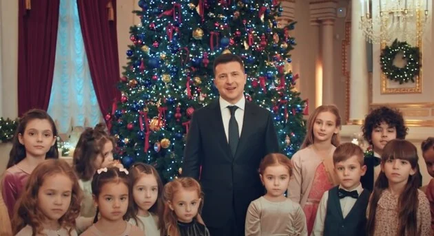 Получился образ отца, не готового к отцовству — эксперт о новогоднем видео Зеленского