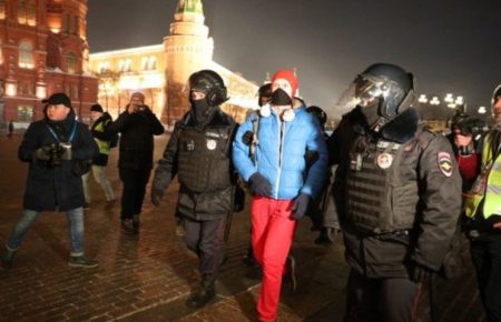 У містах Росії затримали понад тисячу протестувальників