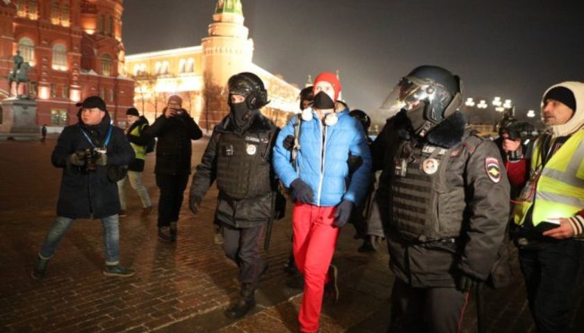 У містах Росії затримали понад тисячу протестувальників