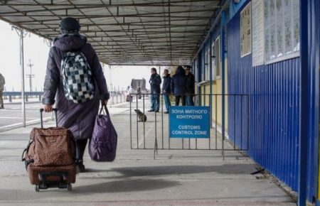 Имущество из оккупированного Крыма уже можно вывозить не по «списку туриста»: как крымчанка выиграла суд у государства