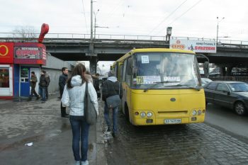 У Києві не квапляться з підвищенням цін на маршрутки — Олексій Павленко У Києві не квапляться з підвищенням цін на маршрутки — Олексій Павленко