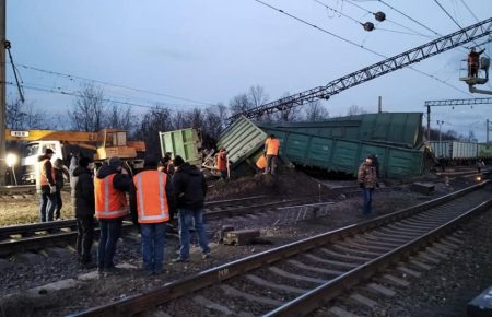 На залізниці під Дніпром сталася аварія