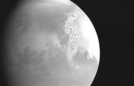 Китайський зонд «Тяньвень-1» надіслав перший знімок Марса