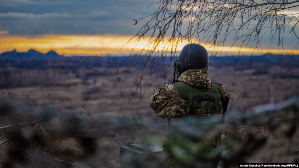 Біля Луганського український військовий підірвався на міні, його госпіталізували