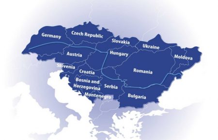 Україна стане першою країною не з ЄС, яка головуватиме у Стратегії для Дунайського регіону — Шмигаль