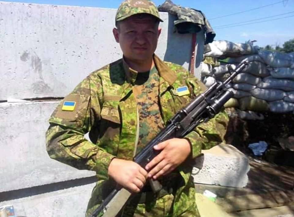 ГБР провело обыски у сотника Самообороны Майдана — его обвиняют в избиении беркутовца — Парубий