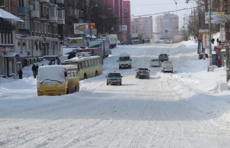 Громадський транспорт у Києві може не дотримуватись графіку через снігопад