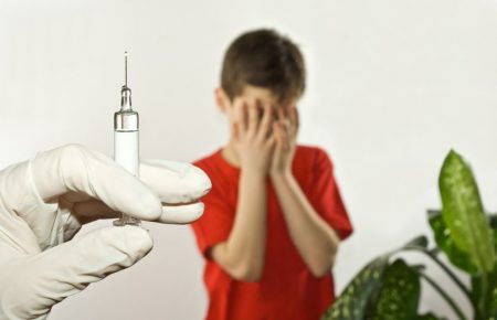Як позбавити малюка страху від прийому у лікаря?