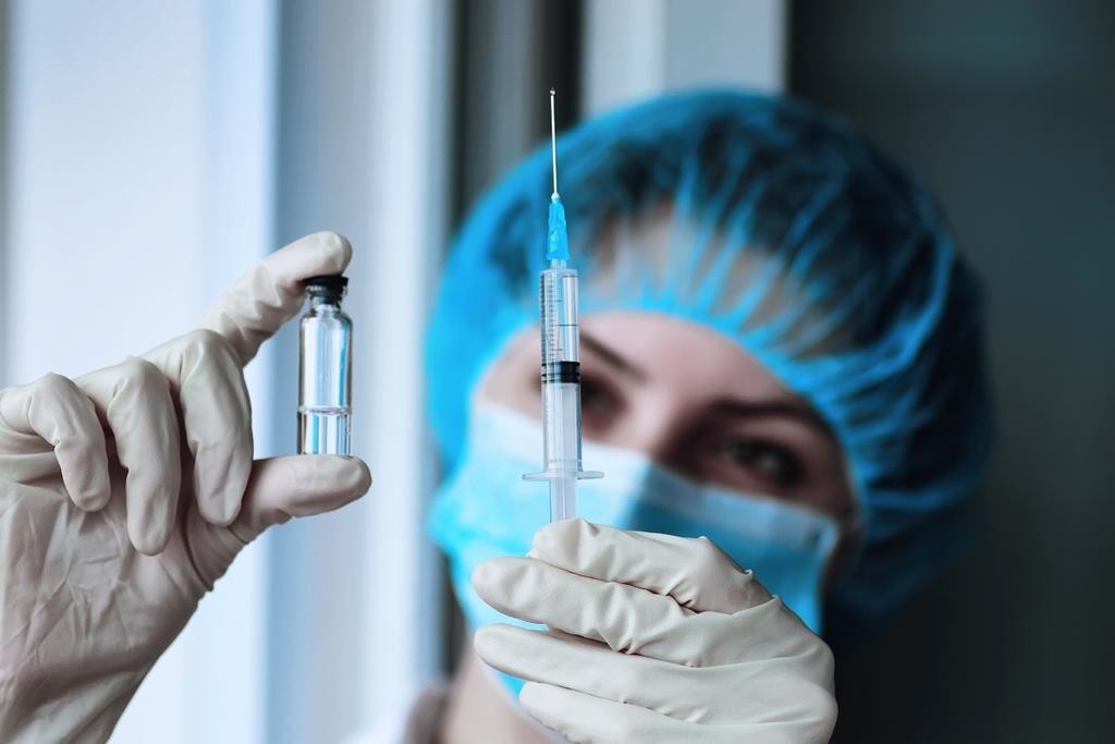 Ще 1279 людей в Україні вакцинувалися від коронавірусу