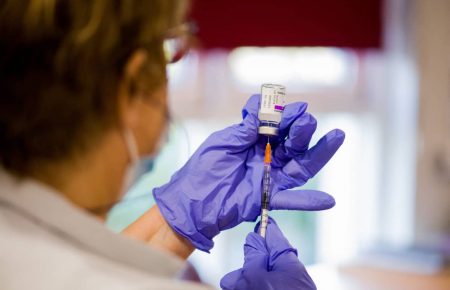 Країнам ЄС намагалися продати неіснуючі вакцини від COVID-19 на 14 млрд євро