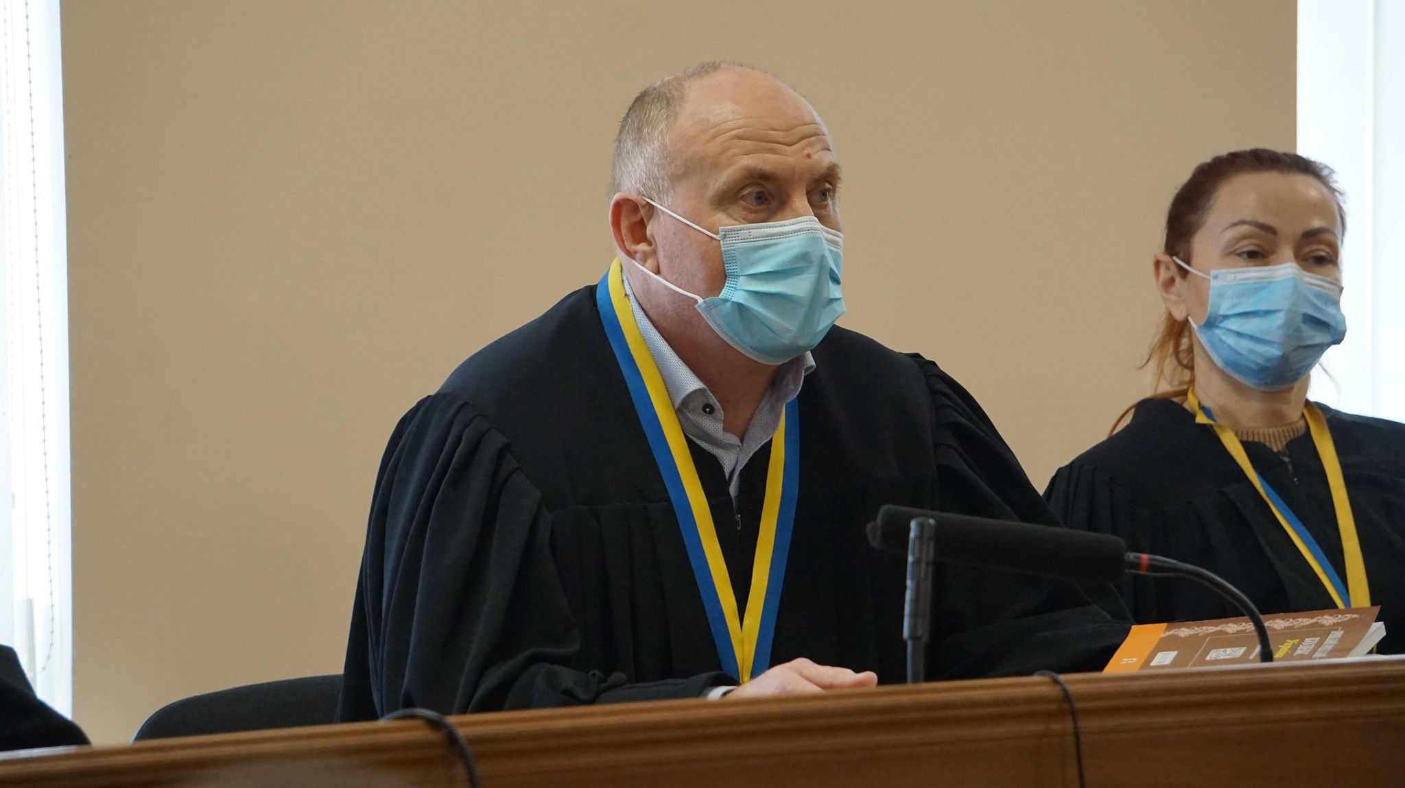 Суддя у справі Стерненка відмовився заявляти про самовідвід, що йому пропонували адвокати