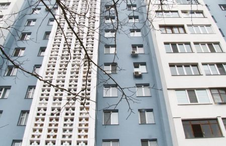 Тепла квартира та економія 50% на опалення: у Черкасах мешканці модернізують стару «панельку»