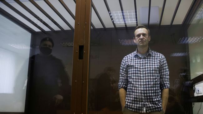Навальний у колонії оголосив голодування