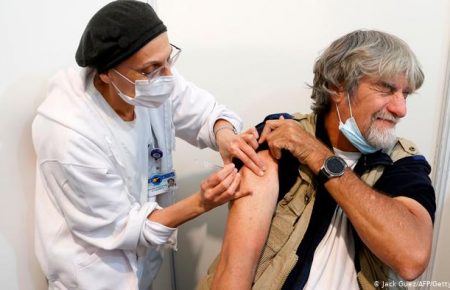Ефективність вакцини в Ізраїлі складає 95% — лікар