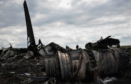 Трьох бойовиків заочно засудили до довічного ув'язнення через збиття літака ІЛ-76 у 2014 році