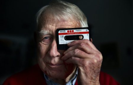 У віці 94 років помер творець касети Лу Оттенс