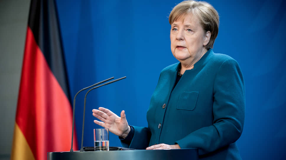 Меркель: «Ми маємо бути певні, що пандемія не змусить нас повернутися до старих гендерних стереотипів»