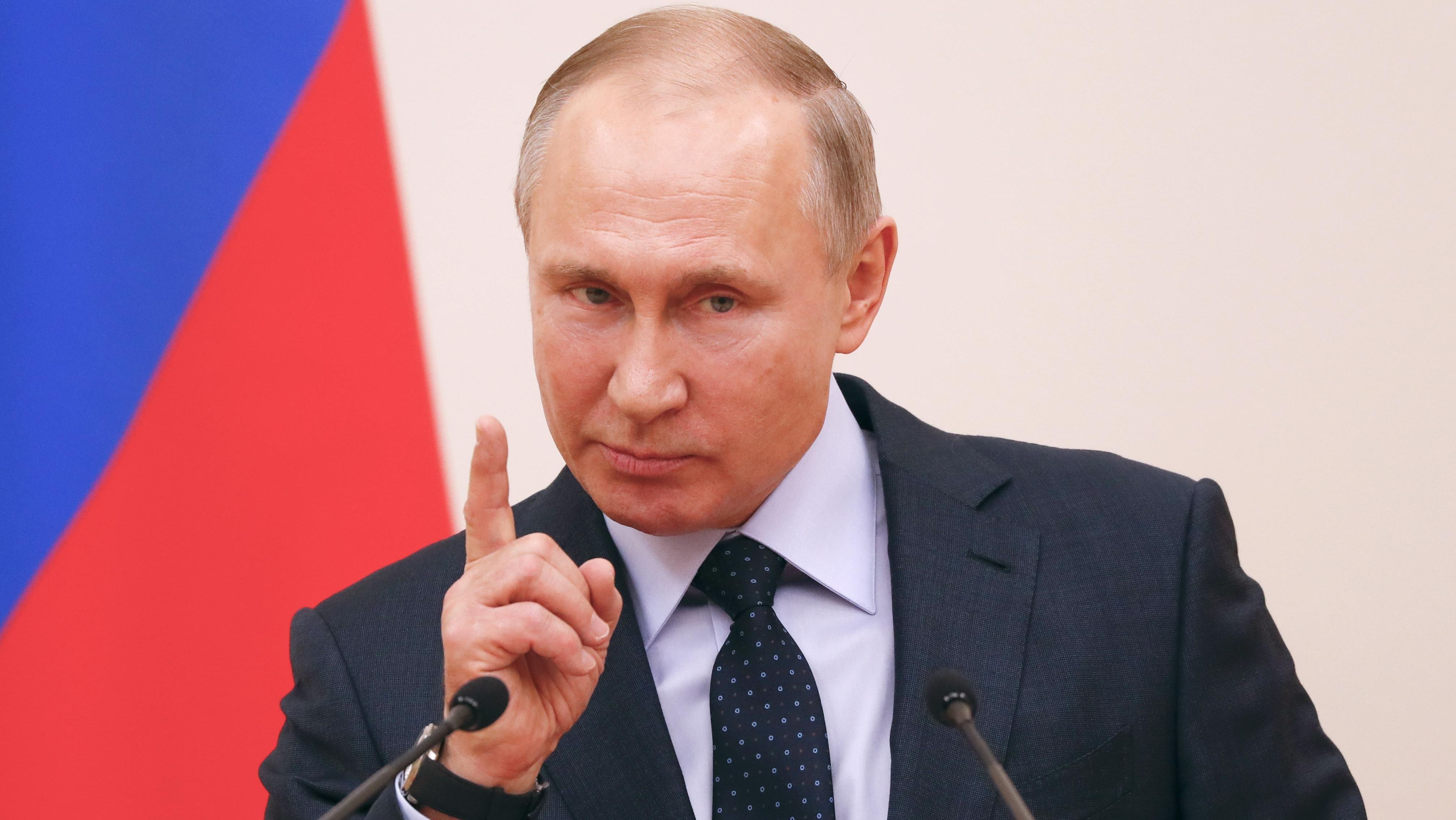 «Кто как обзывается, так и называется» — Путин ответил Байдену