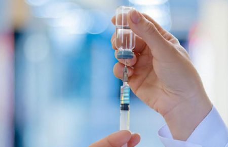 У Гібралтарі першими завершили вакцинацію від коронавірусу: прищепили все доросле населення