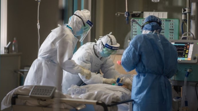 В больницах Киева сейчас наибольшее количество больных коронавирусом с начала пандемии — Кличко