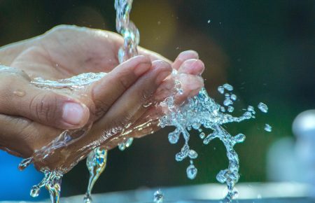 По данным ООН, до 2025 года с проблемами нехватки питьевой воды столкнутся около 3 млрд людей — Гвозденко
