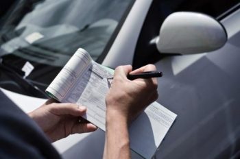 Новые штрафы за нарушение ПДД: когда смогут конфисковать или изъять авто — объяснение патрульной полиции Новые штрафы за нарушение ПДД: когда смогут конфисковать или изъять авто — объяснение патрульной полиции