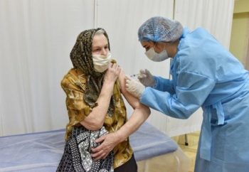 На Київщині до 28 квітня у будинках для літніх мають вакцинувати 2 тисячі людей — Олена Горб